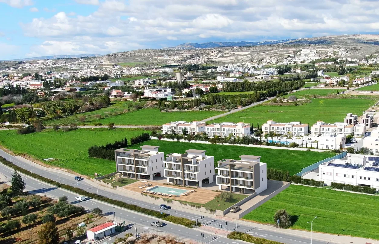 1-Bedroom Apartment for Sale in Koloni